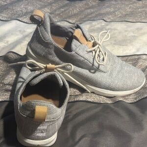 Toms Gray Sneakers with Tan Detail